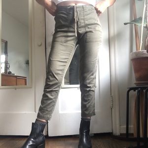 Lou & Grey drawstring cropped pant